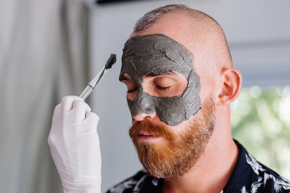 Top facials for men in 2021