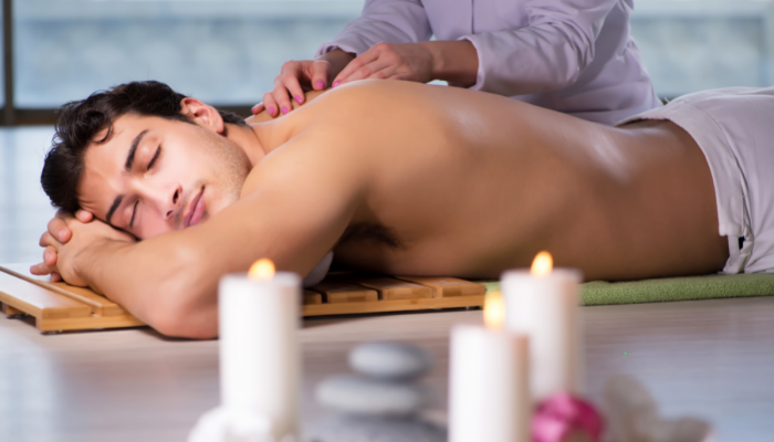 Did you know that Aromatherapy is an effective treatment to improve sleep quality?
