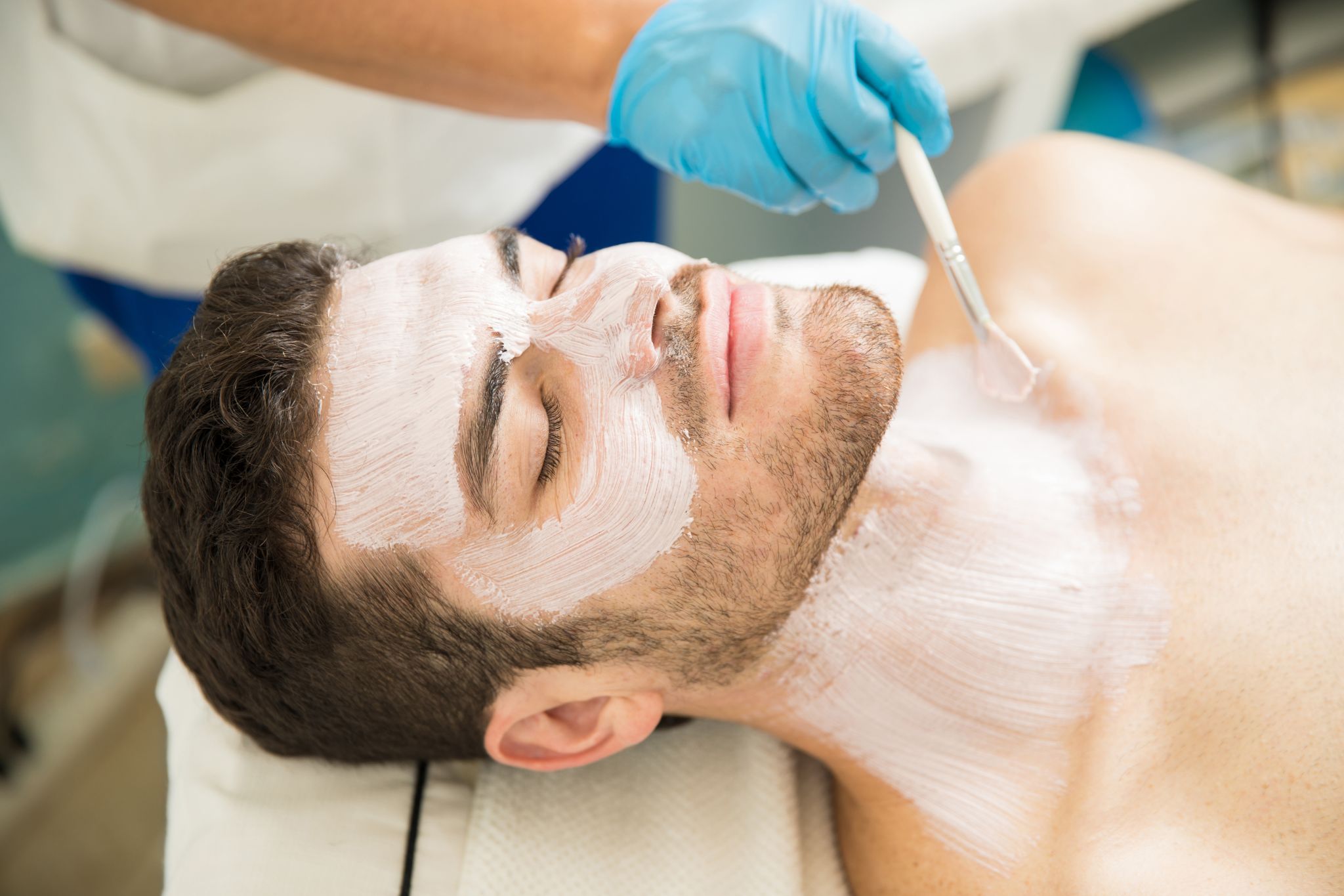 Cooling Spa Treatments for Men to Beat the Heat